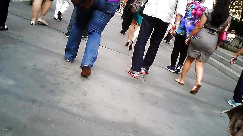 18P Hot Indian Women - Big Butt