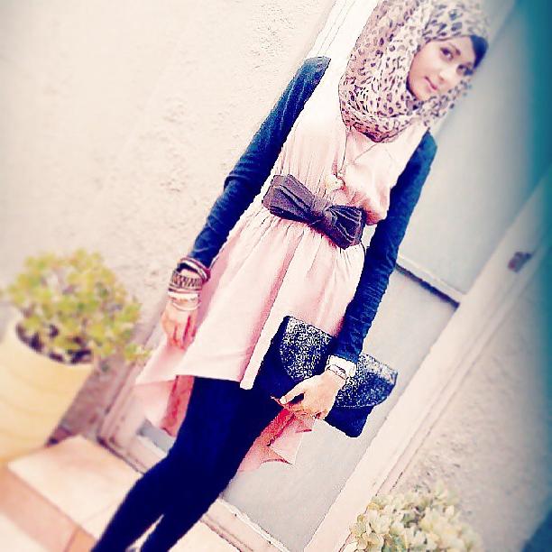 25P Tall Skinny Hijabi will make you CUM!