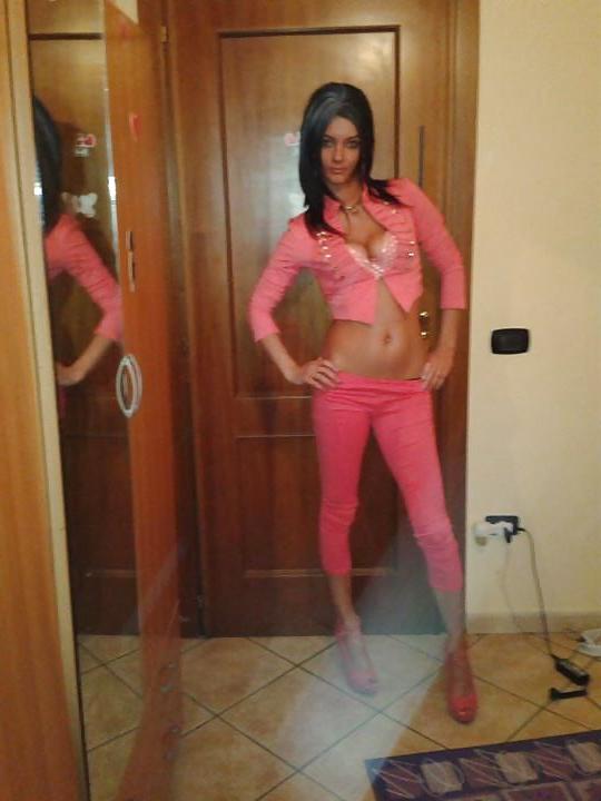25P Romanian milf: rebecca