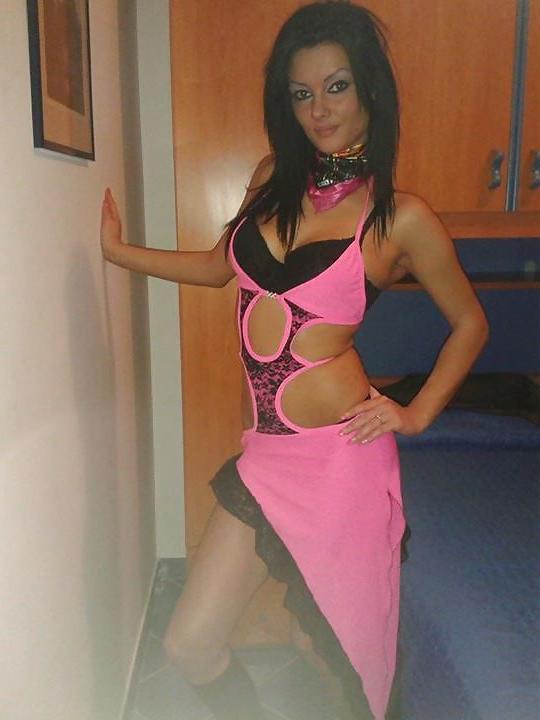 25P Romanian milf: rebecca