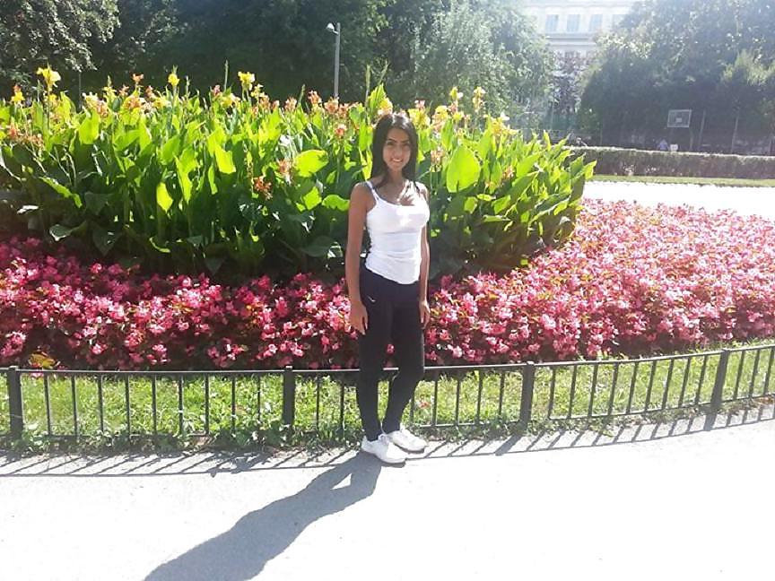 6P Romanian: Kayla 3