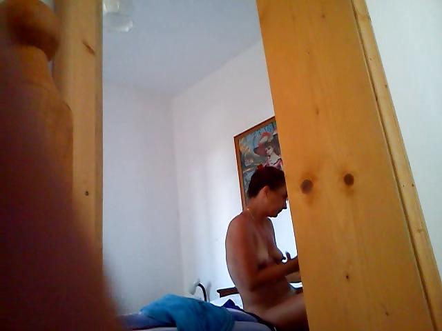 9P A few more pictures of nipples