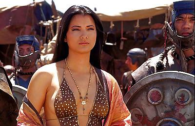 14P Heiße asiatische Berühmtheit Kelly Hu