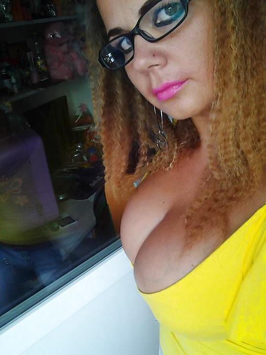23P Romanian milf: Roxana part 2
