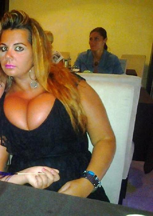 23P Romanian milf: Roxana part 2