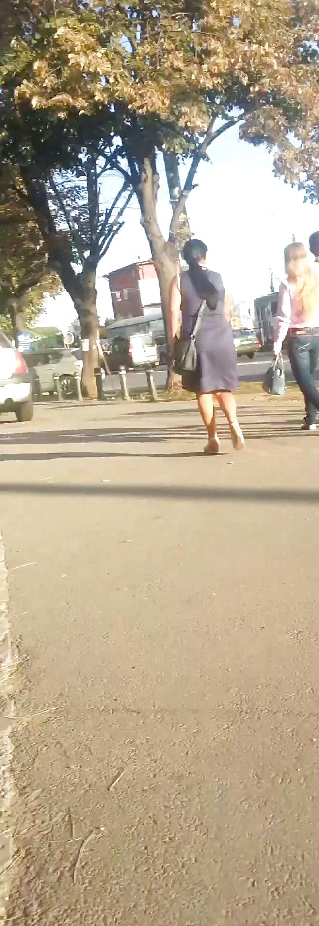 16P Feet romanian 2