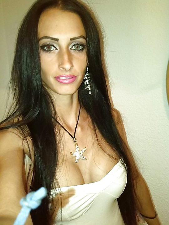 24P Romanian women: irena
