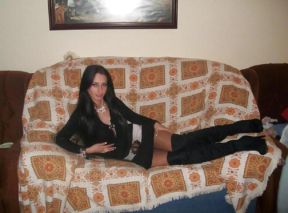 24P Romanian women: irena