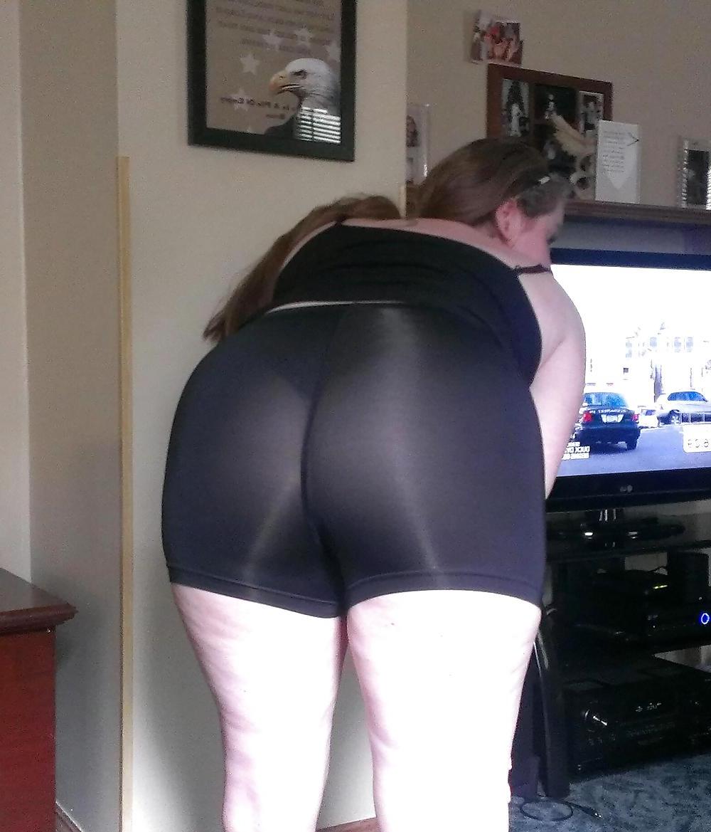14P Teen gf's ass in black see thru spandex