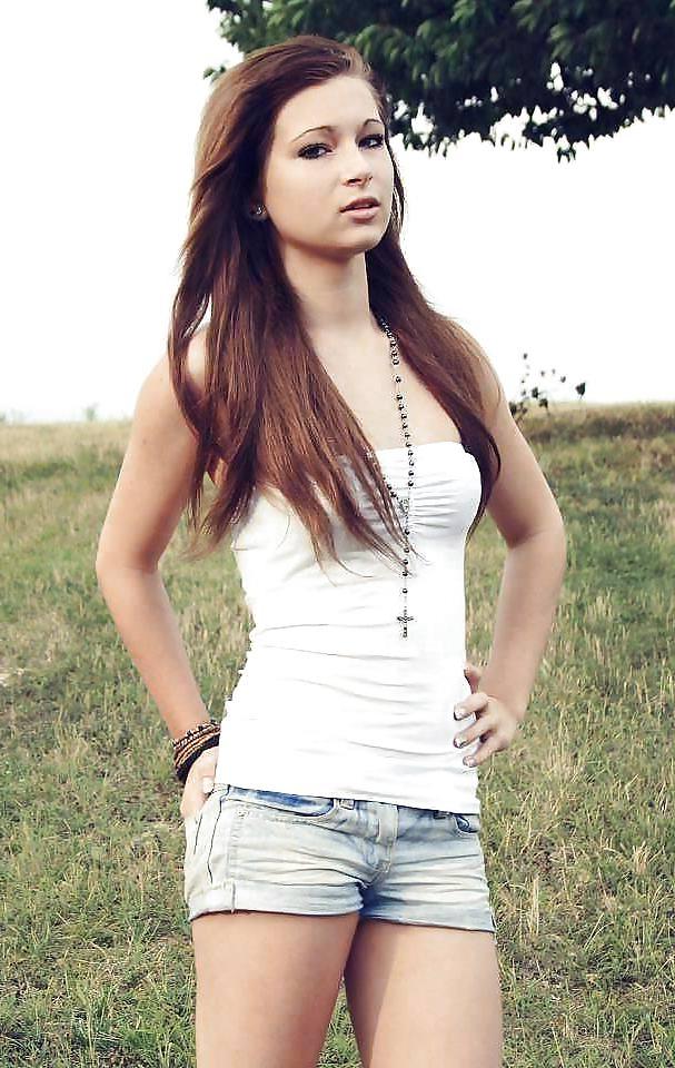 12P Non-Nude Teenys Vol.4