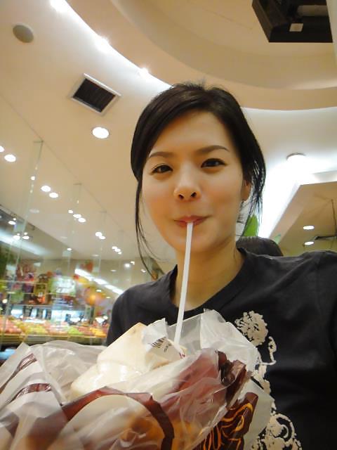 14P Thai girl from Bangkok(non-nude)