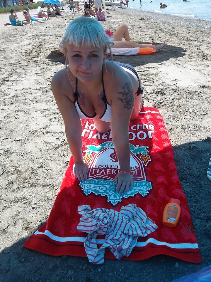 25P Katie Skingirl