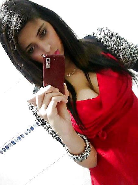 25P 50 Turkish Girls I Want To Fuck (Vol. I)