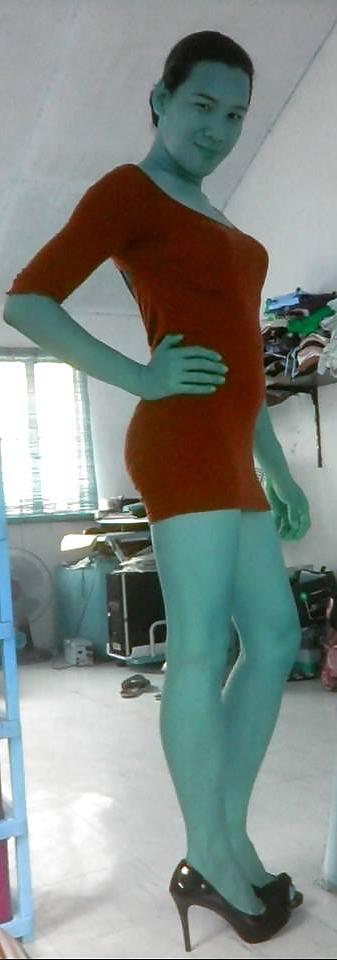 13P Natural sexy philippines ladyboy