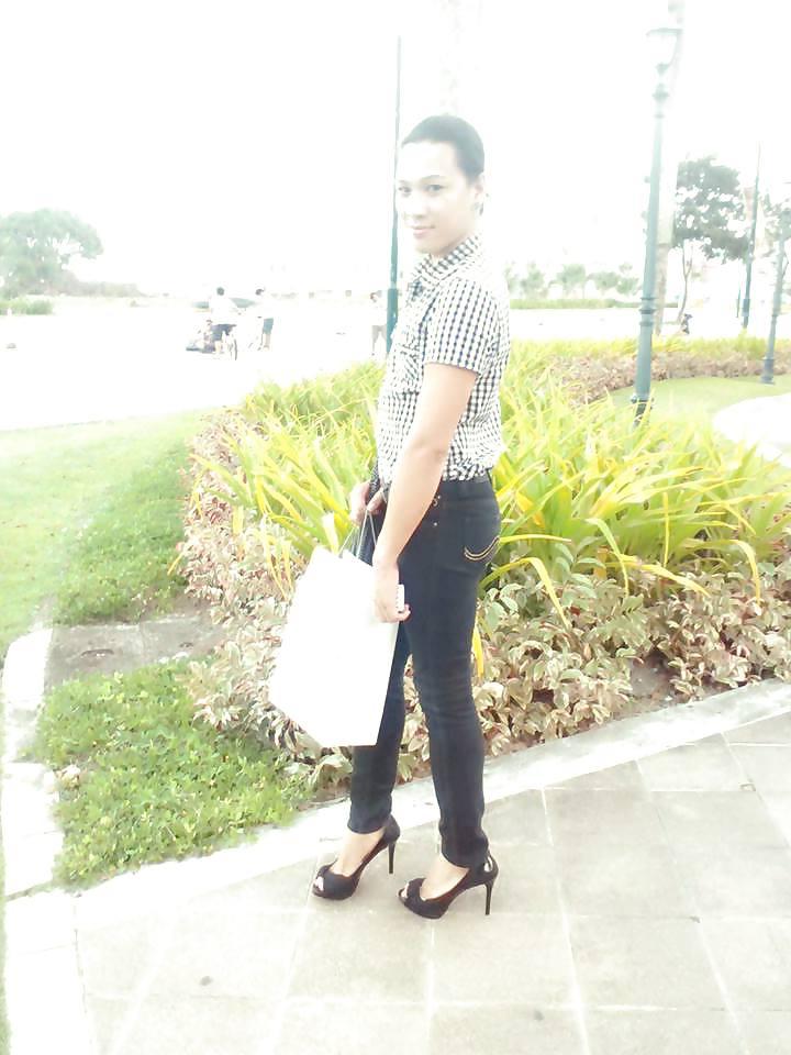 13P Natural sexy philippines ladyboy
