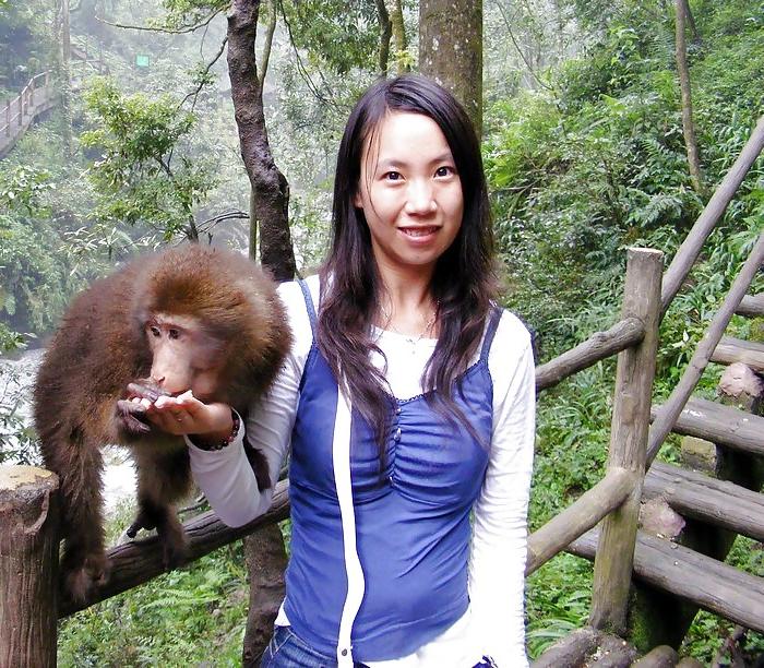 25P Sophie - asian girl
