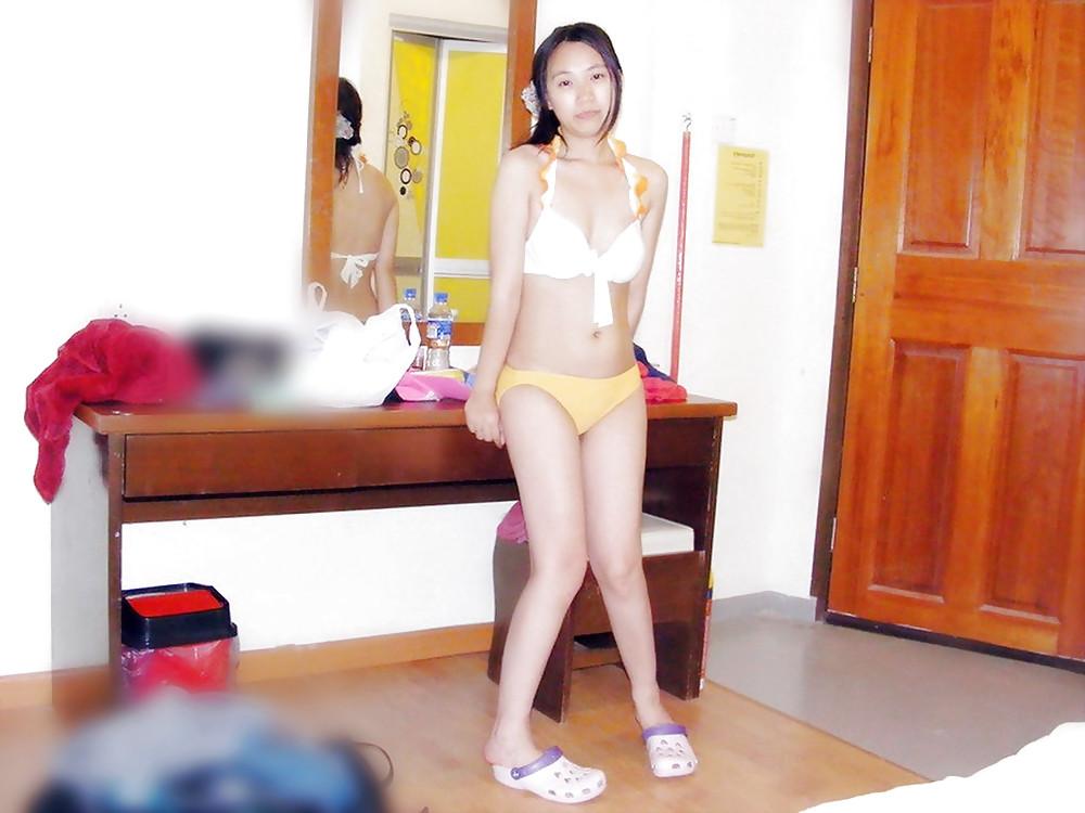 25P Sophie - asian girl