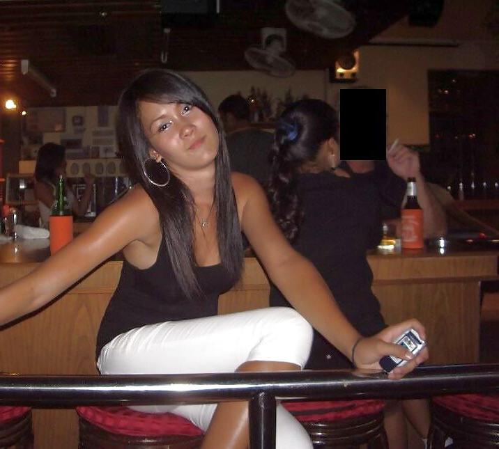 20P Ladyboy Nonny from Pattaya in action part. II