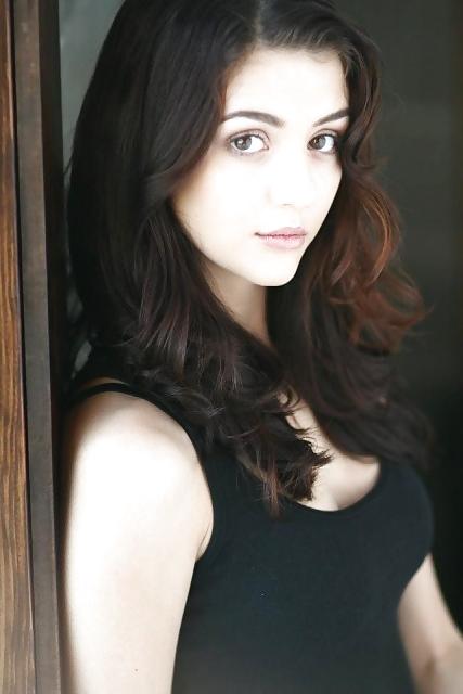 15P Katie Findlay