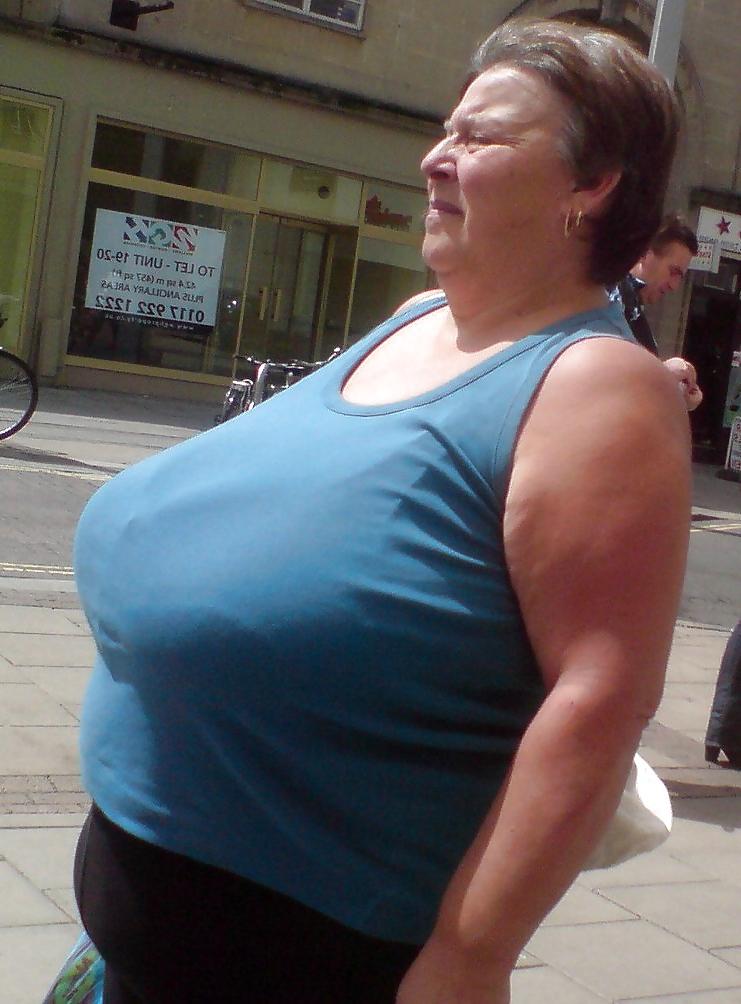 20P Huge boobs in clothes ( Season 3 )