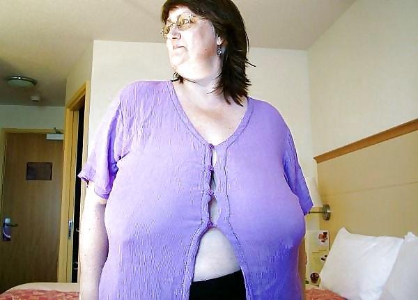 20P Huge boobs in clothes ( Season 3 )