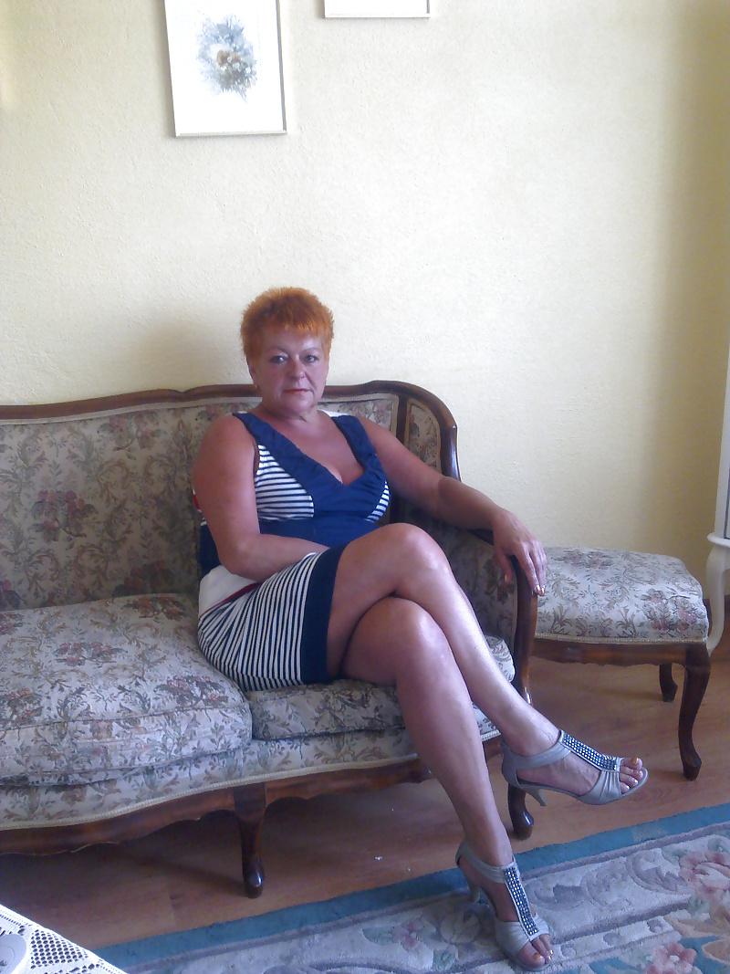 9P Granny Slut
