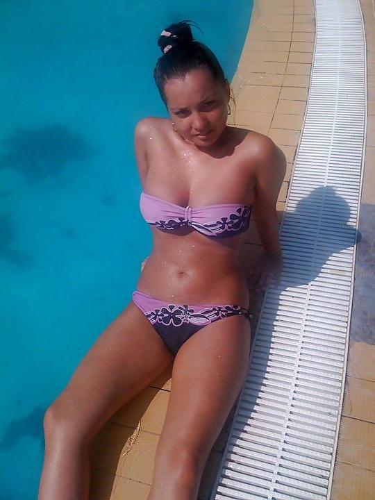 11P Romanian girl xxx