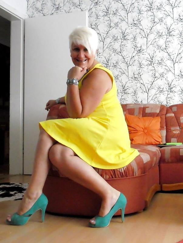 17P Ugly Granny Slut