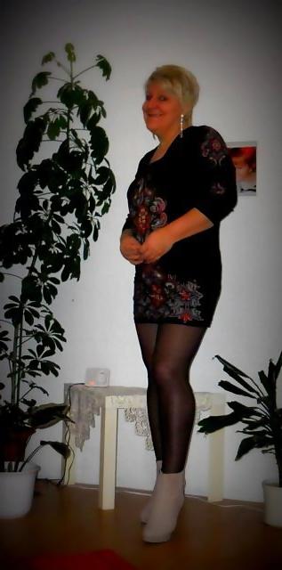 17P Ugly Granny Slut