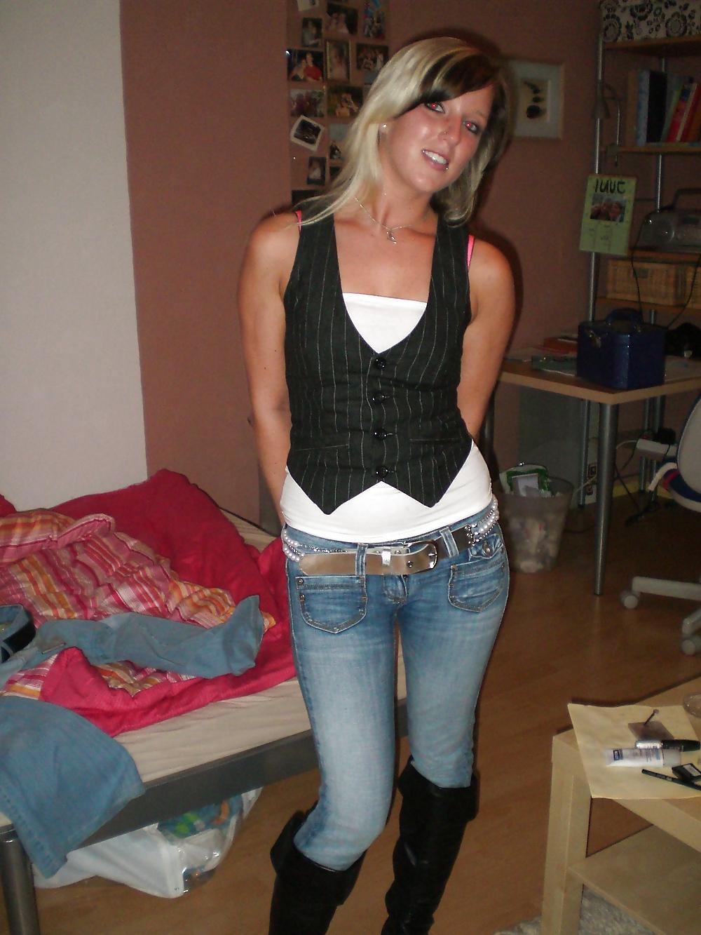 15P Nice (non nude) girls 137