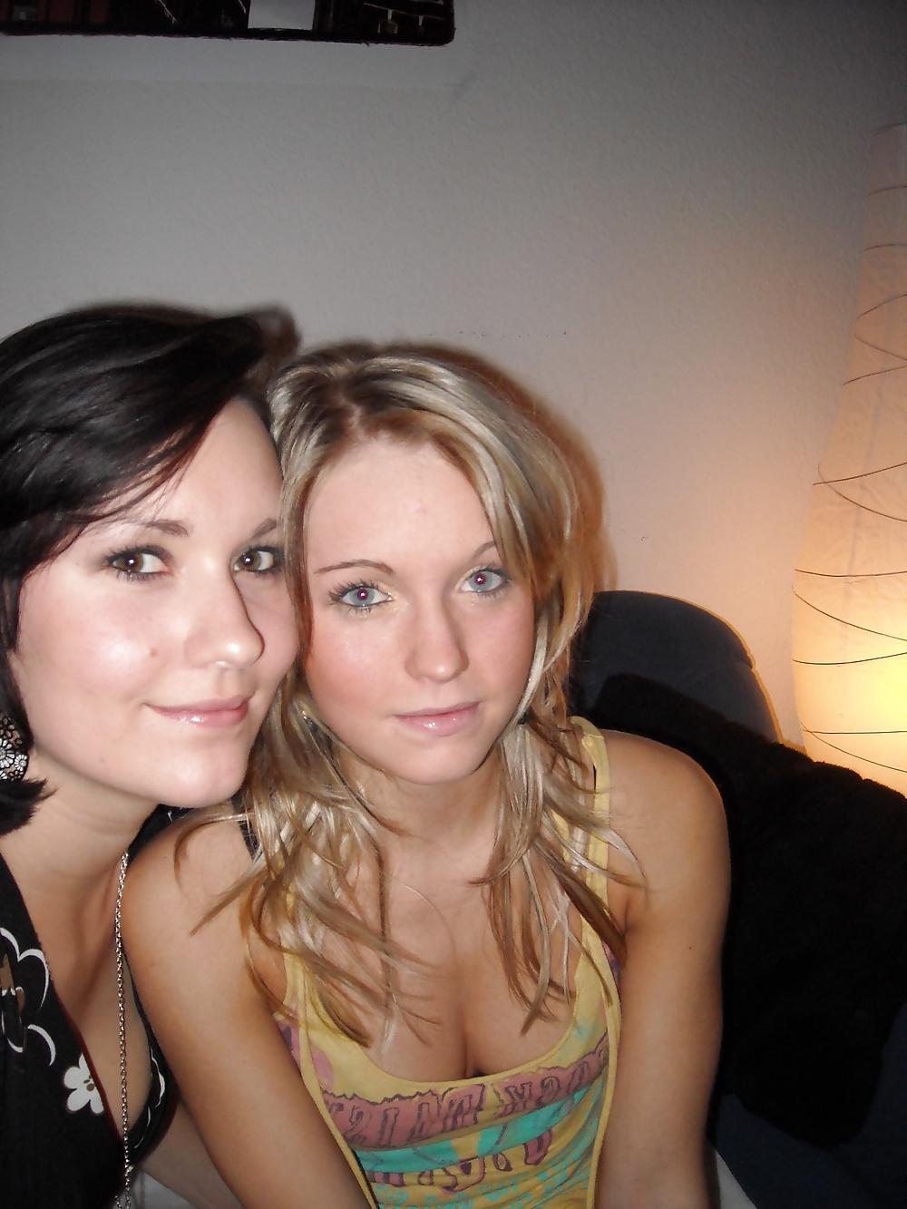 15P Nice (non nude) girls 137