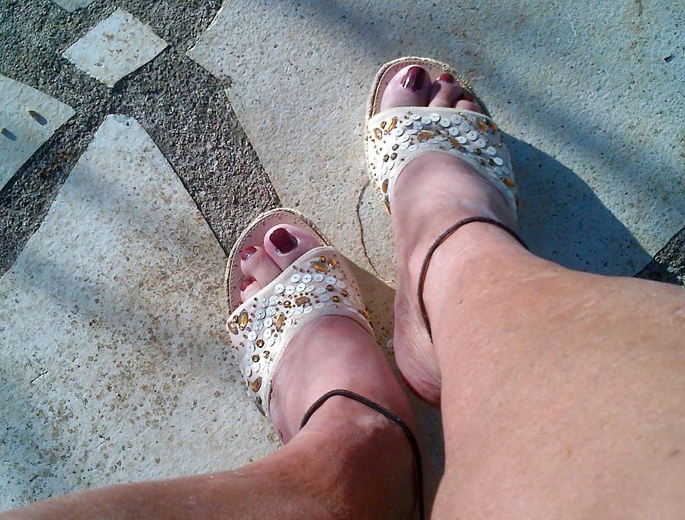 20P Lady V and summer shoes