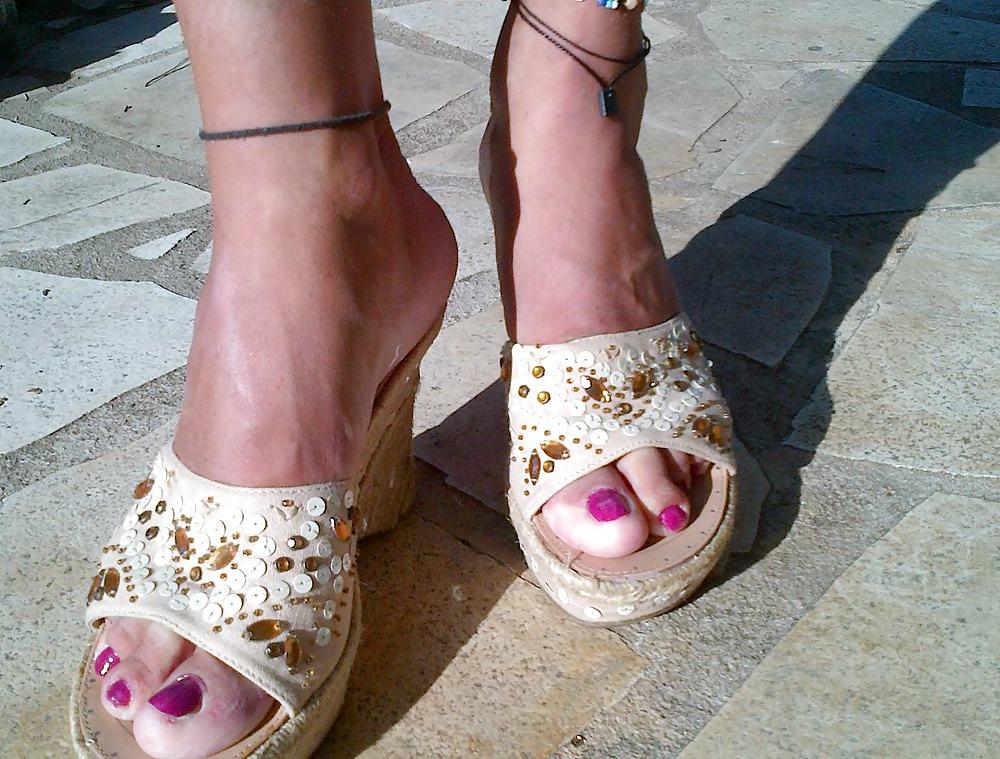 20P Lady V and summer shoes