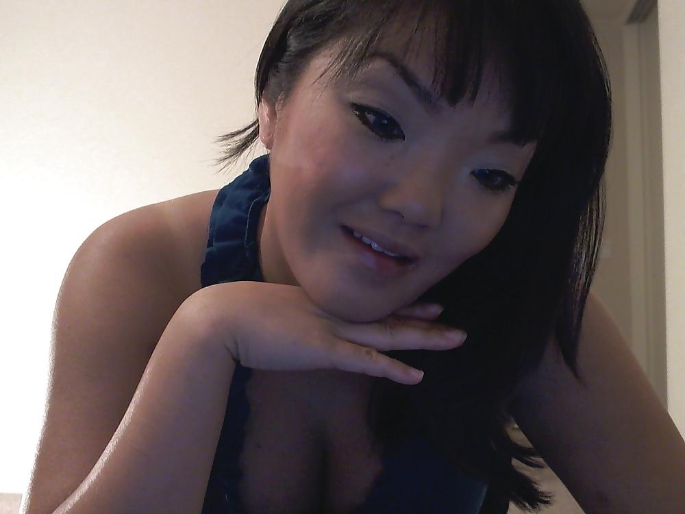 21P 22yr old BBW Asian III