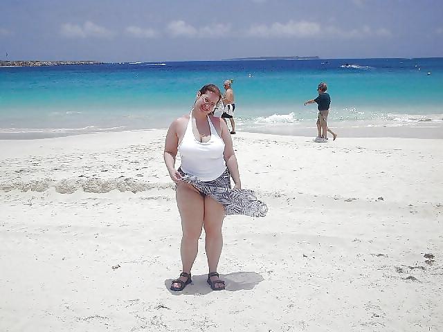 23P Non nude bbw's