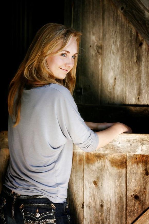 25P Amber Marshall vs. Jessica Amlee