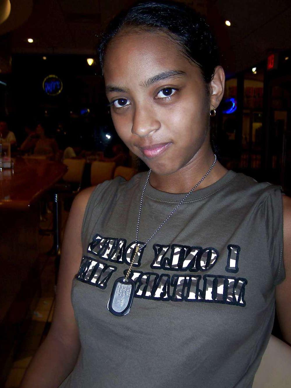 25P Nice Teen girl - Set 1010