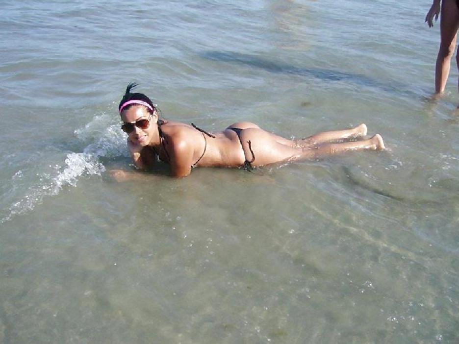 25P Romanian girl: Samyra
