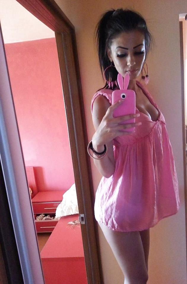 13P Romanian girl: Andra