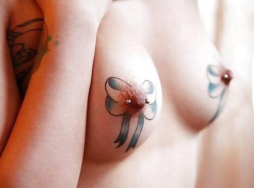 15P Pierced nipples comment rate