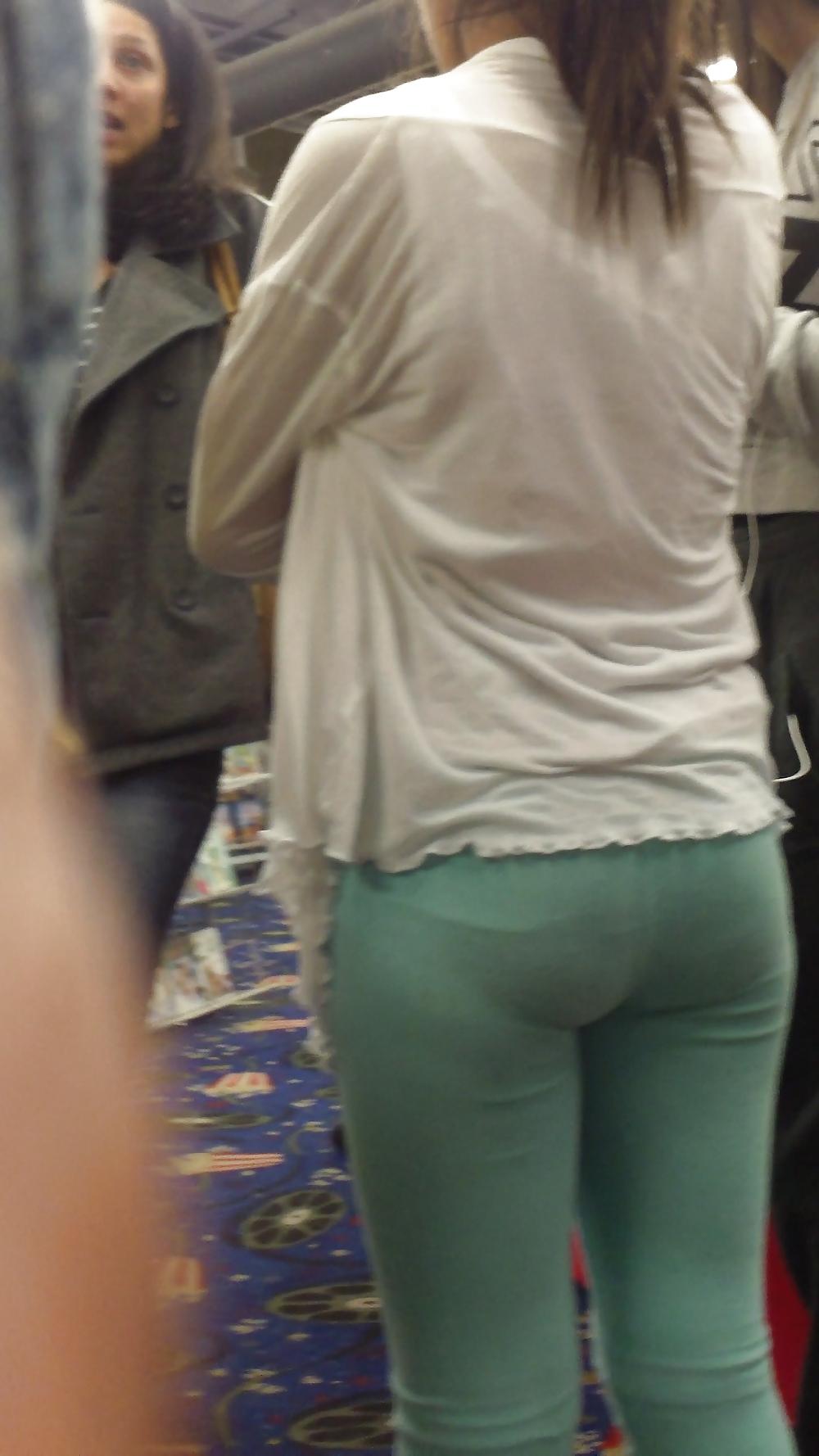 25P Popular teen girls butt & ass in jeans part 2