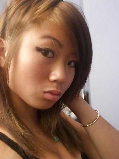 25P Pretty Amateur Asian