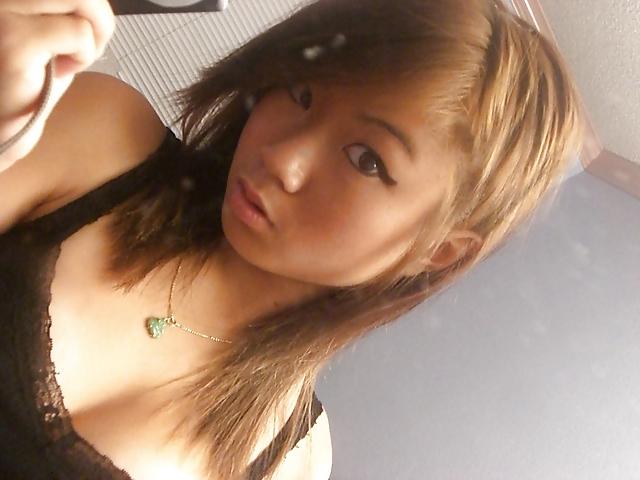 25P Pretty Amateur Asian