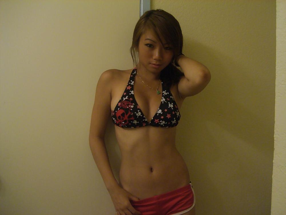25P Pretty Amateur Asian