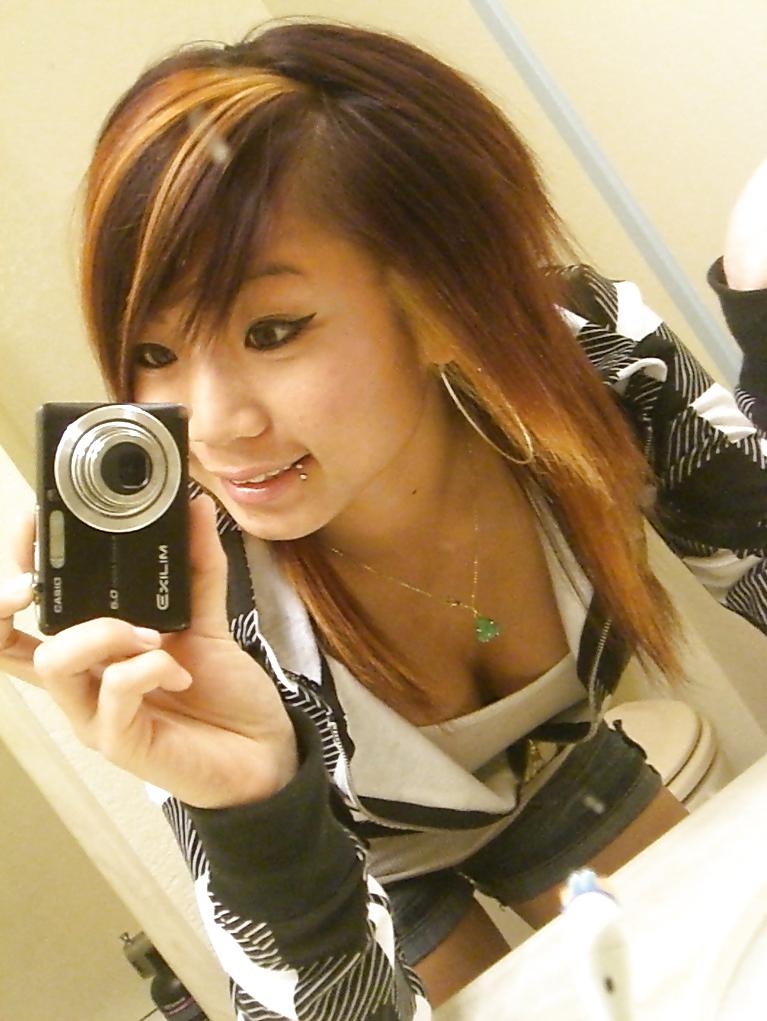 25P Pretty Amateur Asian
