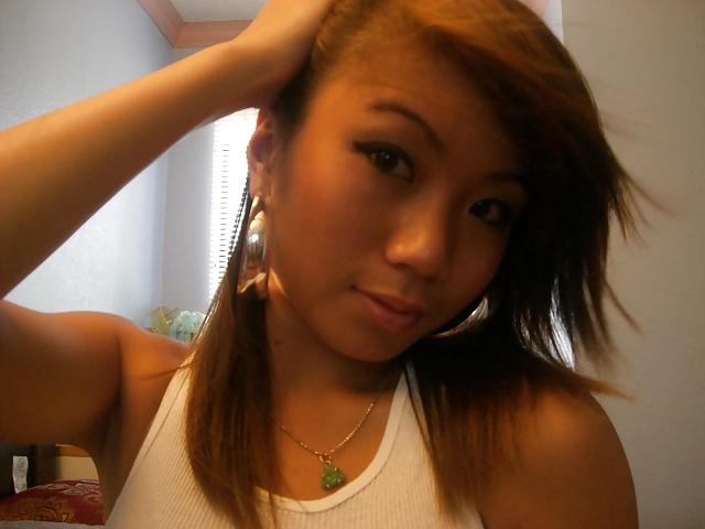 25P Pretty Amateur Asian