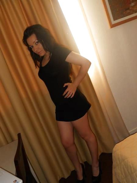 25P Romanian amateur Camelia