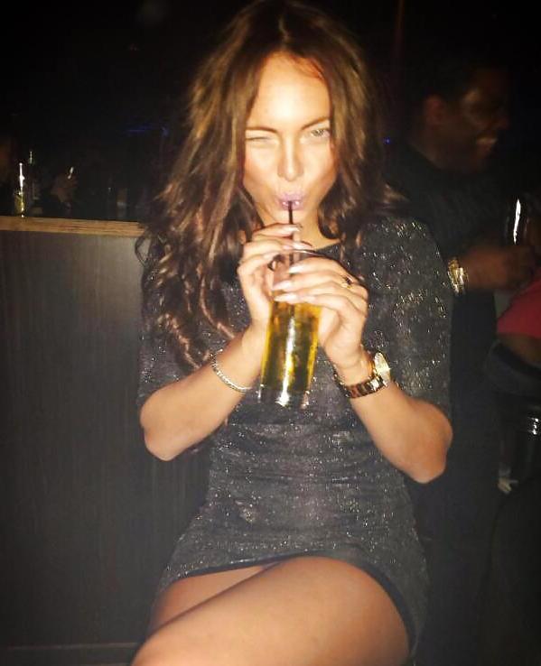 12P Hot facebook girl non nude