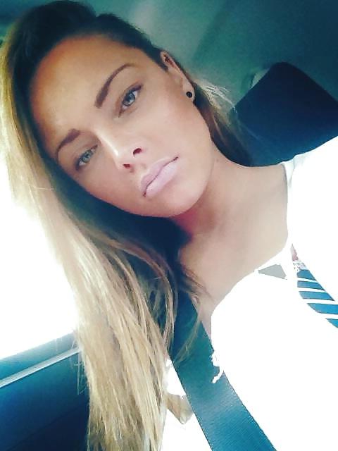 12P Hot facebook girl non nude