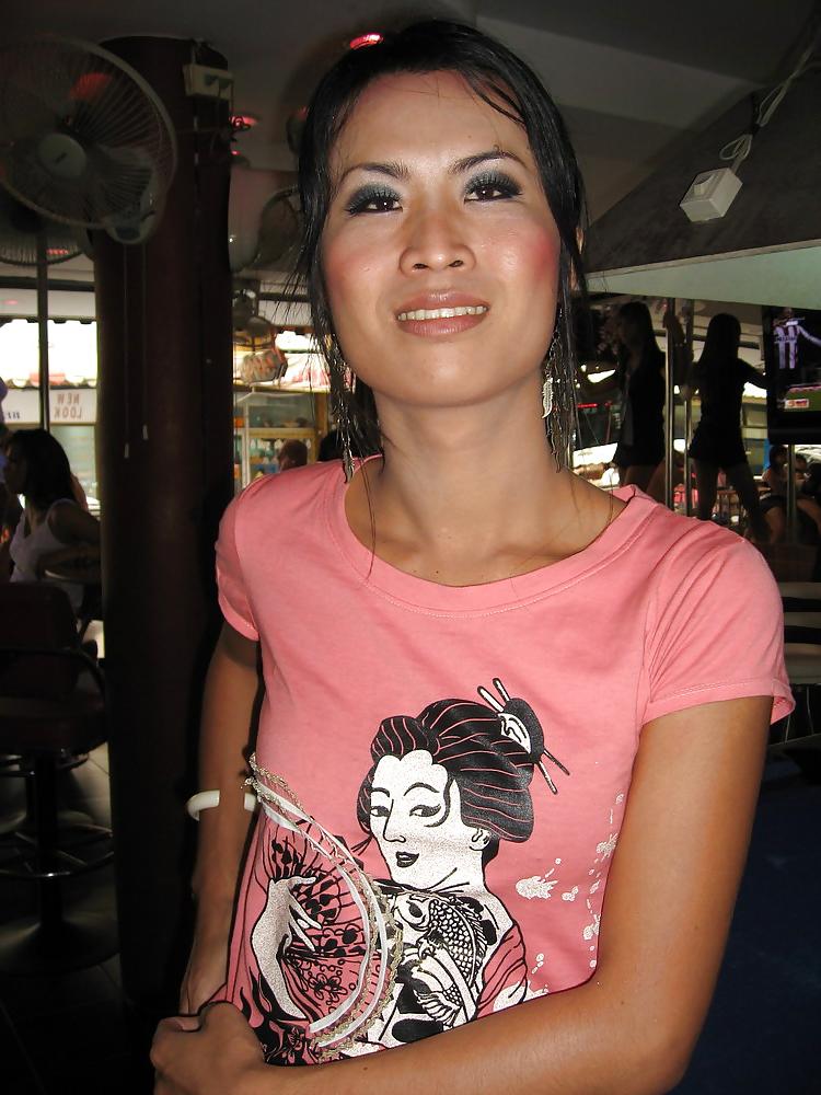 22P Ladyboy Annie from Laos